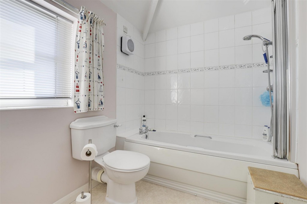 Richmond Avenue, Breaston, Derbyshire, DE72 3AP