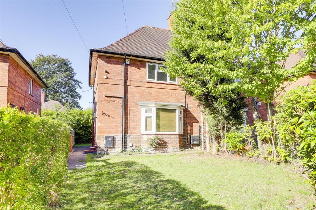 Pulborough Close, Basford, Nottinghamshire, NG5 1HU