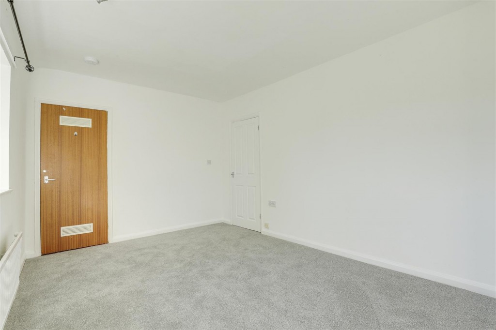 Pulborough Close, Basford, Nottinghamshire, NG5 1HU