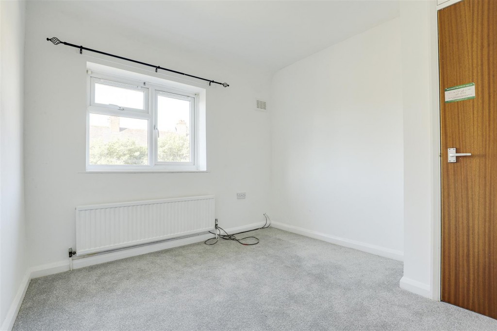 Pulborough Close, Basford, Nottinghamshire, NG5 1HU