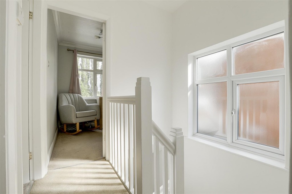 Charlbury Road, Wollaton, Nottinghamshire, NG8 1ND