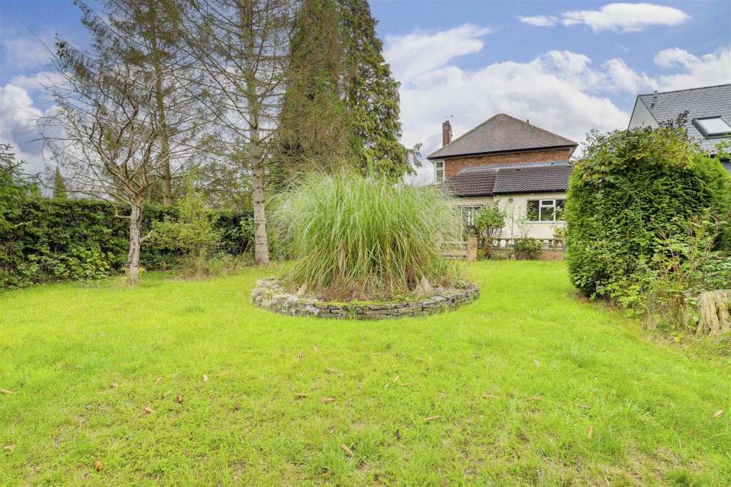 Melton Road, Tollerton, Nottinghamshire, NG12 4EN