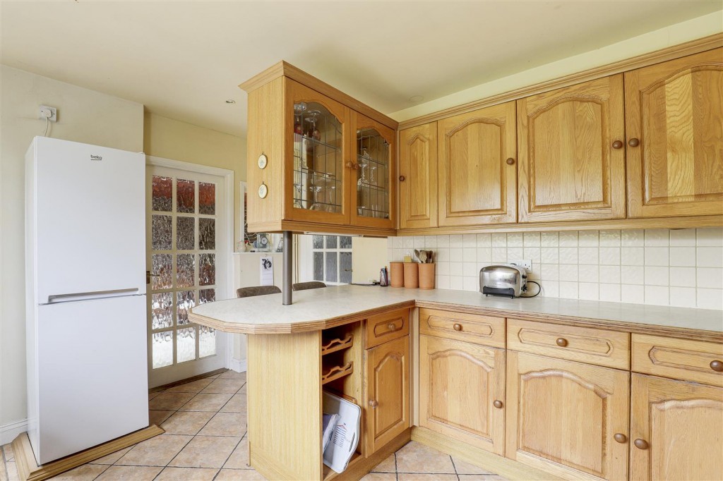 Melton Road, Tollerton, Nottinghamshire, NG12 4EN