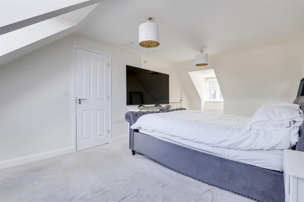 Evans Road, East Leake, Loughborough, LE12 6AT