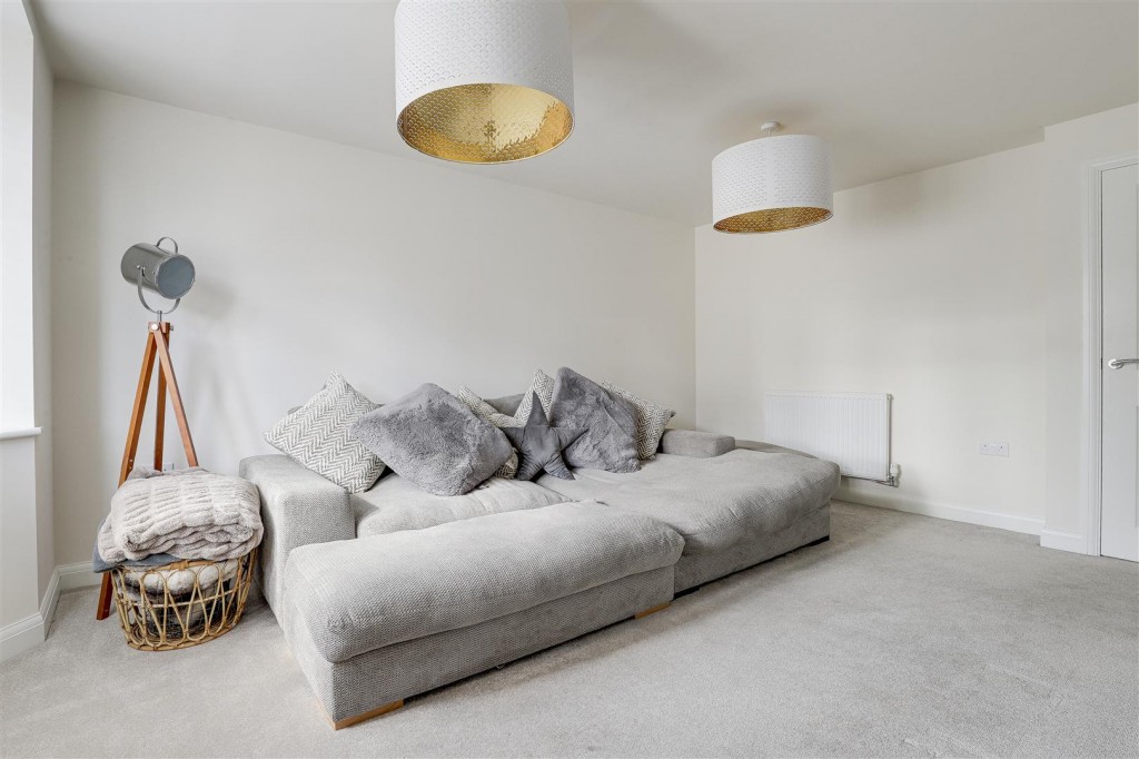 Evans Road, East Leake, Loughborough, LE12 6AT