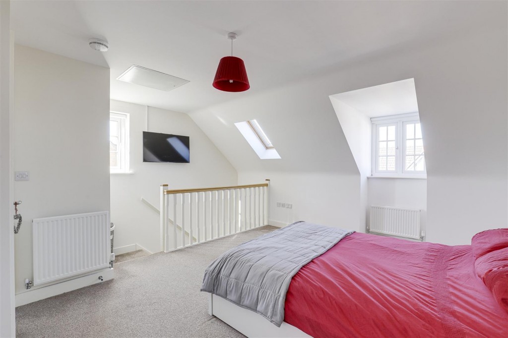 Ashington Drive, Arnold, Nottinghamshire, NG5 8UA