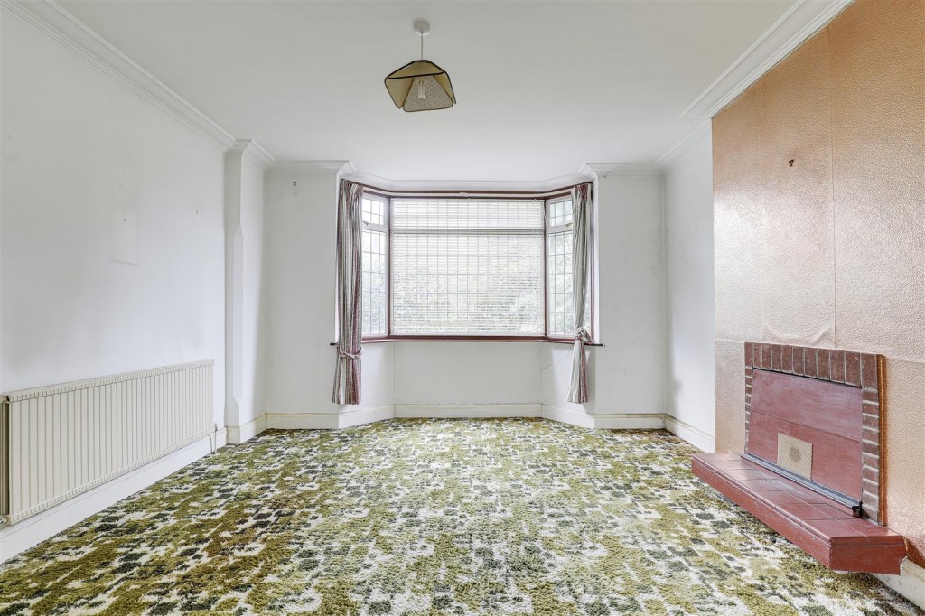 Adbolton Grove, West Bridgford, Nottinghamshire, NG2 5AR