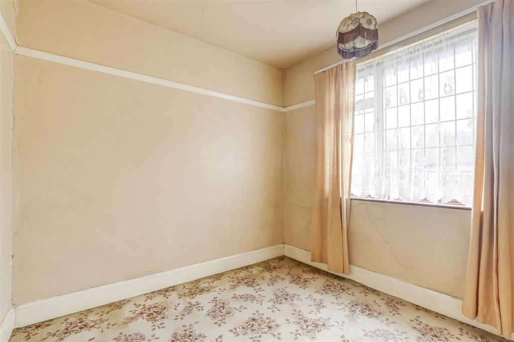 Adbolton Grove, West Bridgford, Nottinghamshire, NG2 5AR