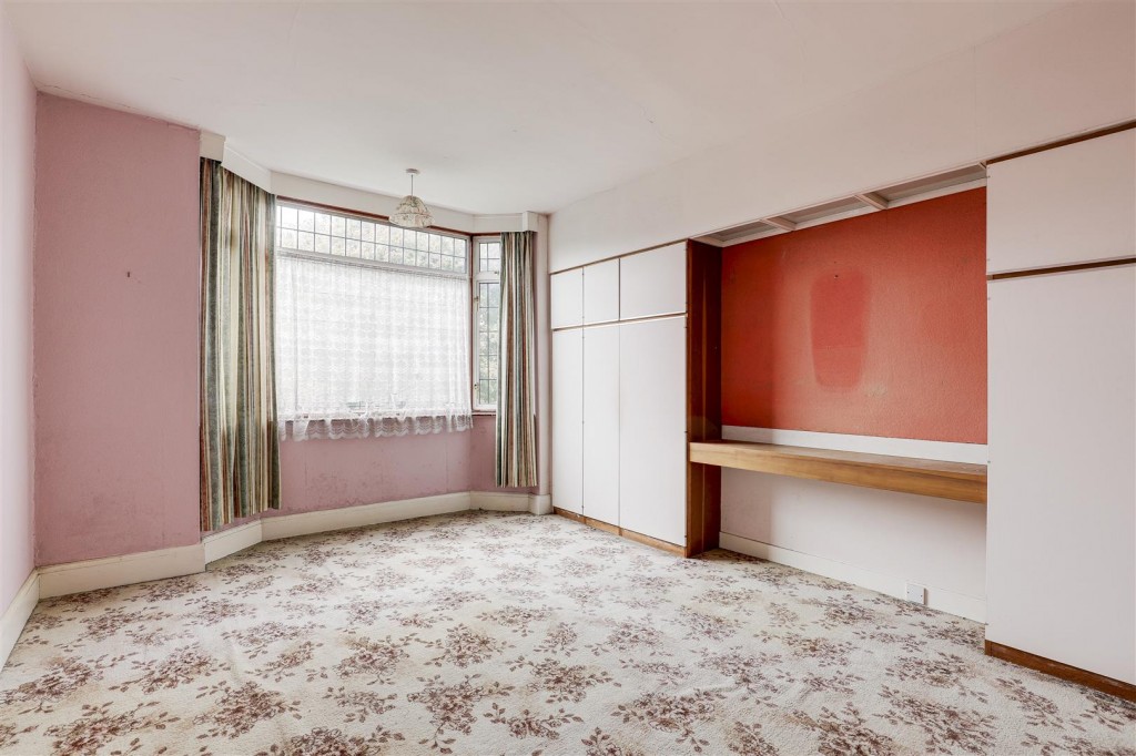 Adbolton Grove, West Bridgford, Nottinghamshire, NG2 5AR