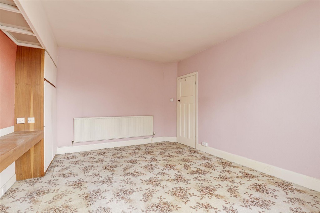 Adbolton Grove, West Bridgford, Nottinghamshire, NG2 5AR