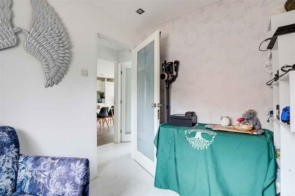 Fairmead Close, Mapperley, Nottinghamshire, NG3 3EQ