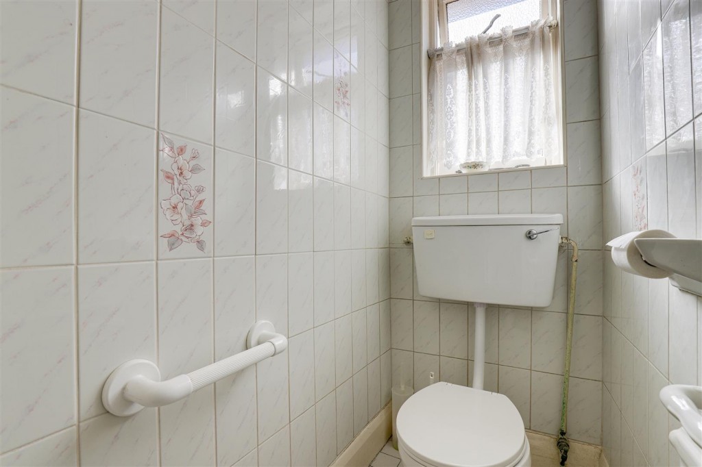 Julian Road, Lady Bay, West Bridgford, Nottinghamshire, NG2 5AL