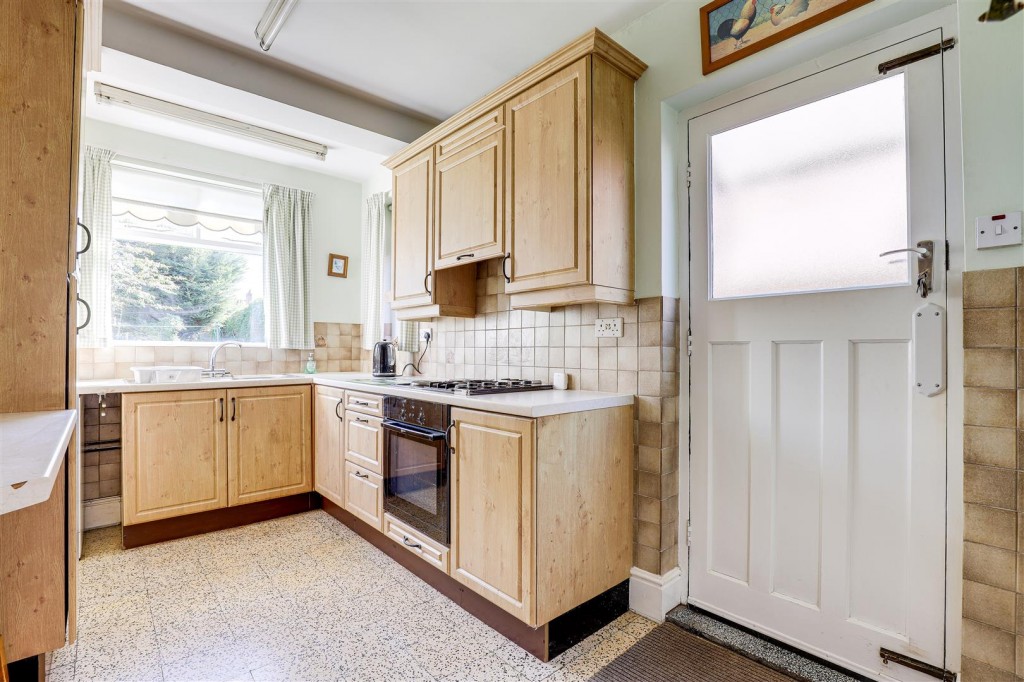 Julian Road, Lady Bay, West Bridgford, Nottinghamshire, NG2 5AL