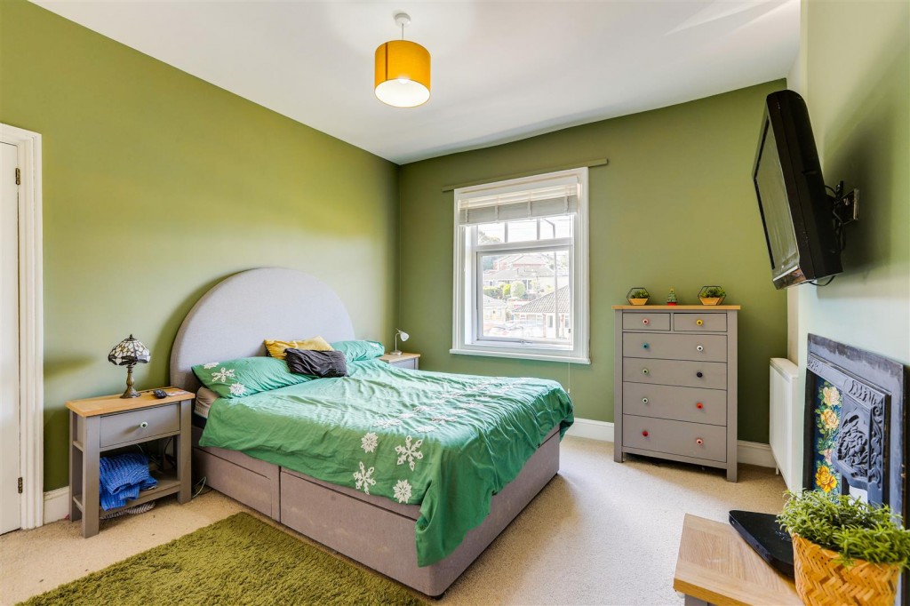 Longmoor Lane, Sandiacre, Derbyshire, NG10 5JN