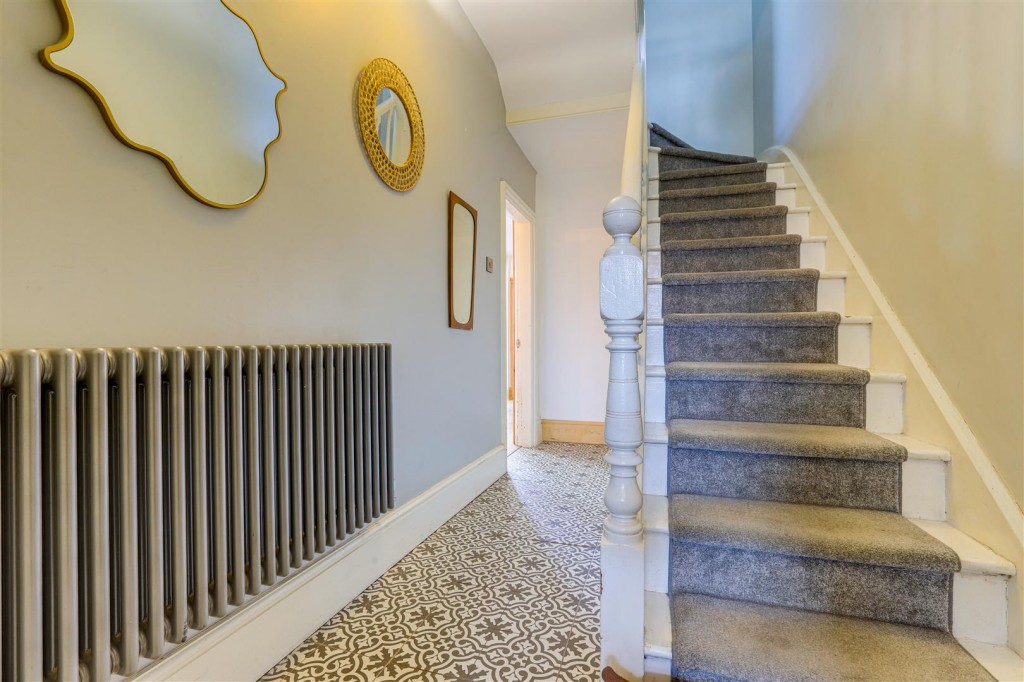 Longmoor Lane, Sandiacre, Derbyshire, NG10 5JN