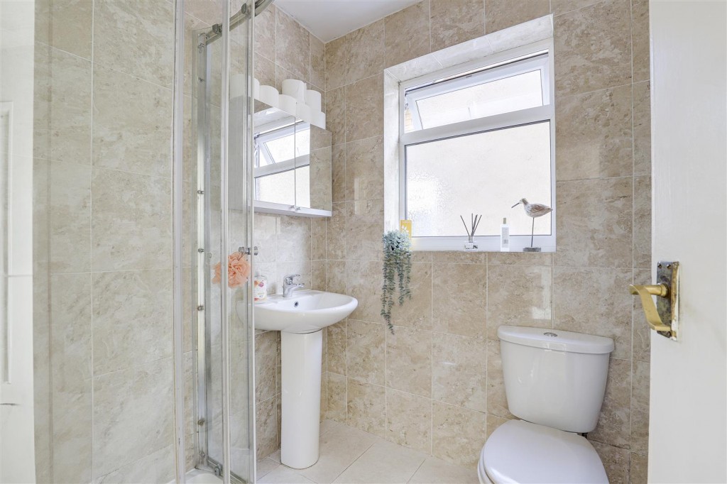 Milton Court, Sherwood, Nottinghamshire, NG5 2NS