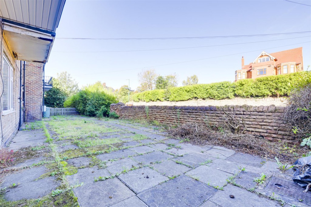 Milton Court, Sherwood, Nottinghamshire, NG5 2NS