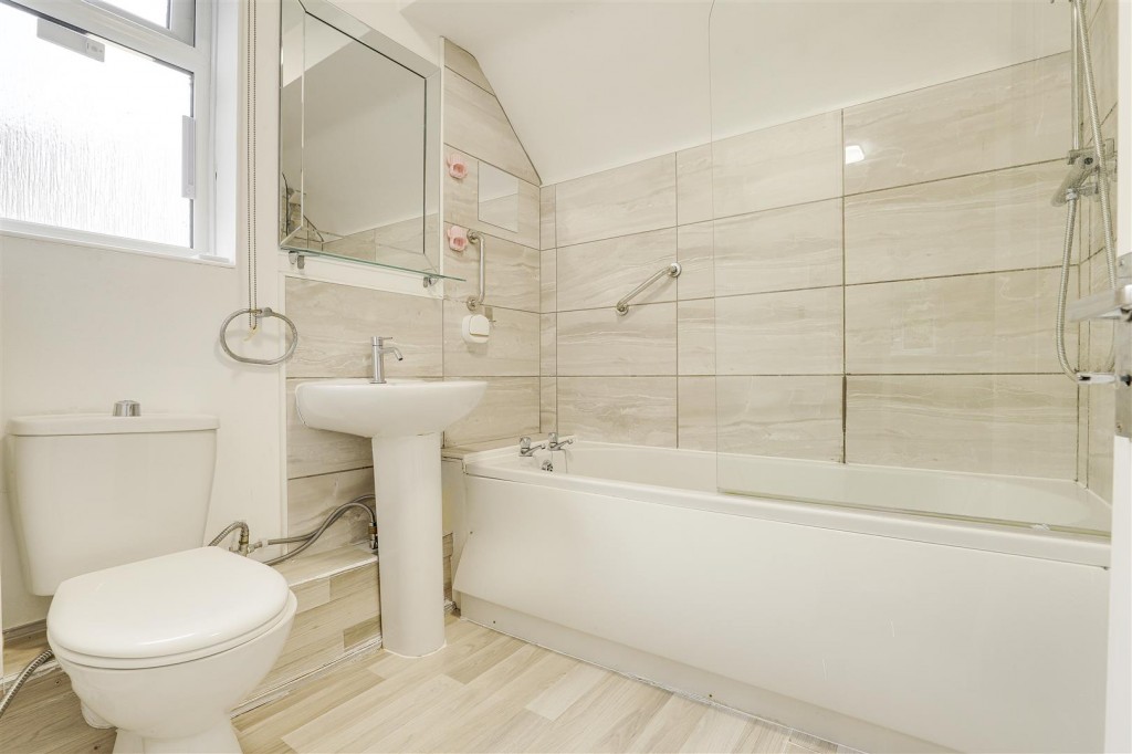 Pendle Crescent, Mapperley, Nottinghamshire, NG3 3EZ