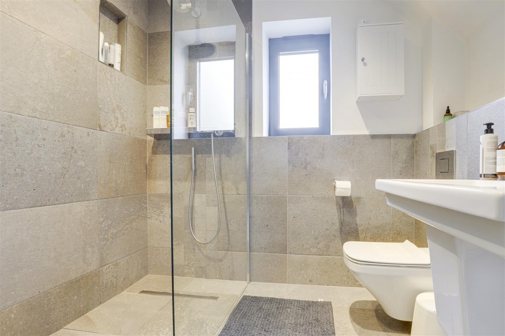 Gordon Road, West Bridgford, Nottinghamshire, NG2 5LW