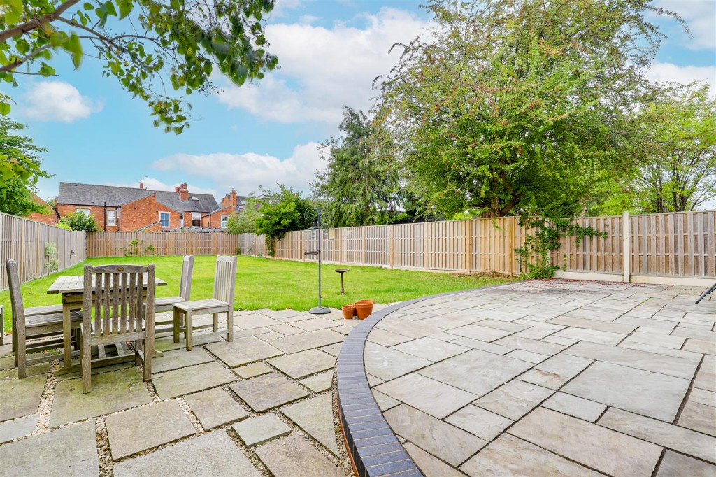 Gordon Road, West Bridgford, Nottinghamshire, NG2 5LW