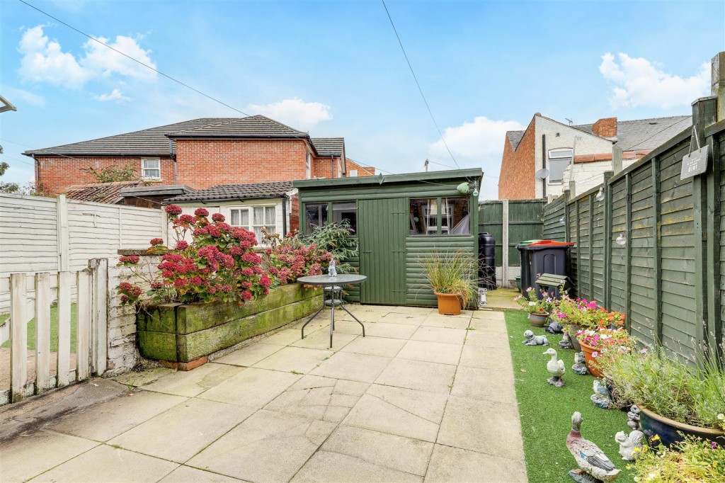 West Terrace, Hucknall, Nottinghamshire, NG15 7GD