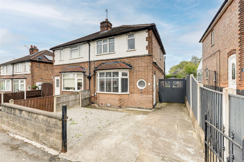 Plantation Road, Wollaton, Nottinghamshire, NG8 2ER