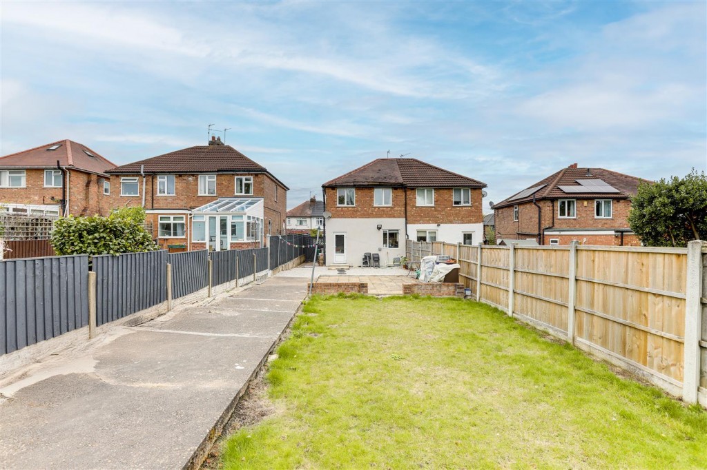 Plantation Road, Wollaton, Nottinghamshire, NG8 2ER