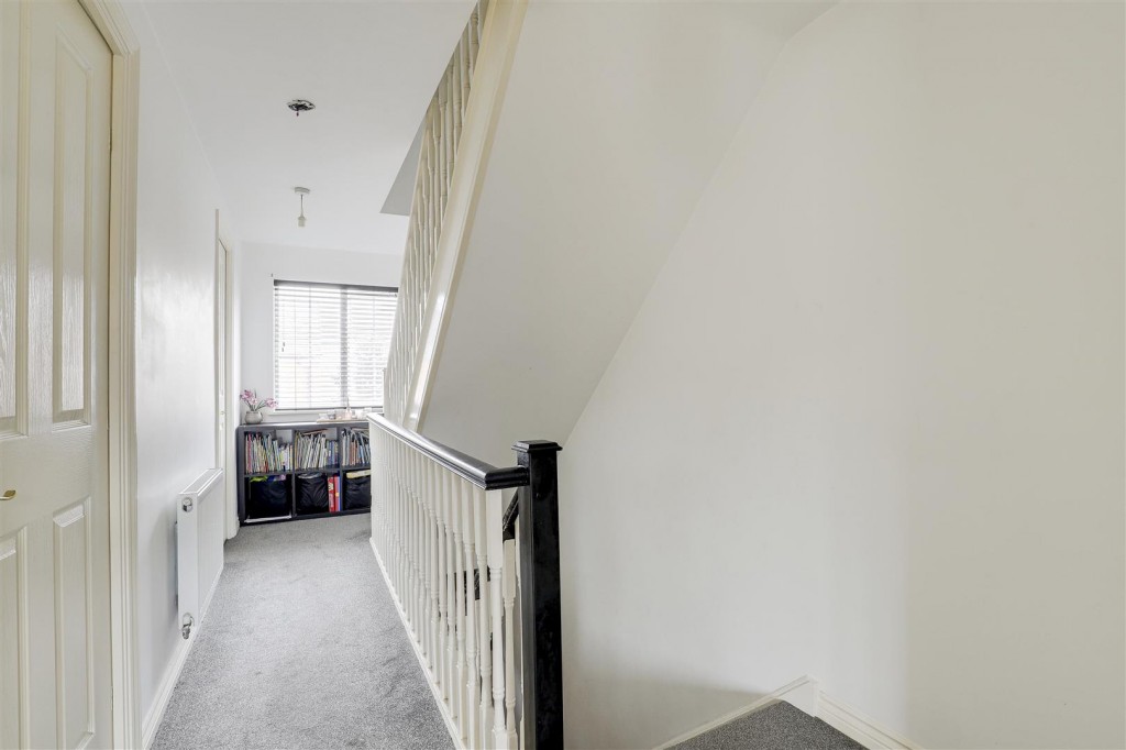 Moore Street, Nottinghamshire, NG6 8PL