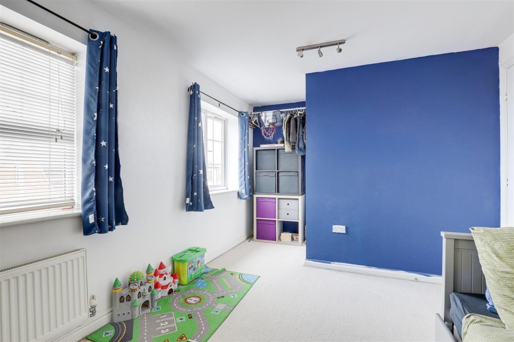 Moore Street, Nottinghamshire, NG6 8PL