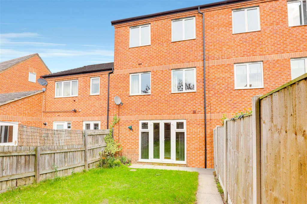 Moore Street, Nottinghamshire, NG6 8PL