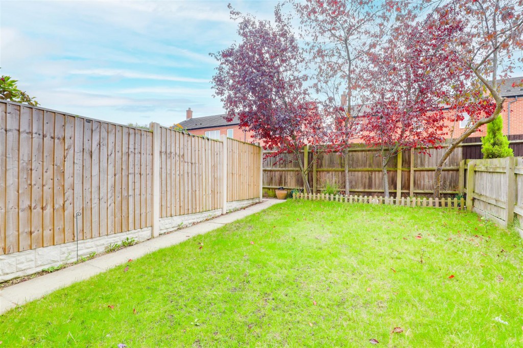 Moore Street, Nottinghamshire, NG6 8PL