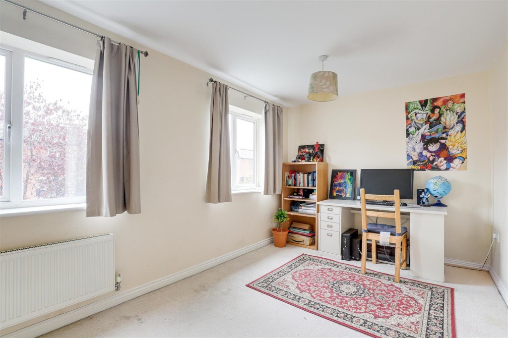 Moore Street, Nottinghamshire, NG6 8PL