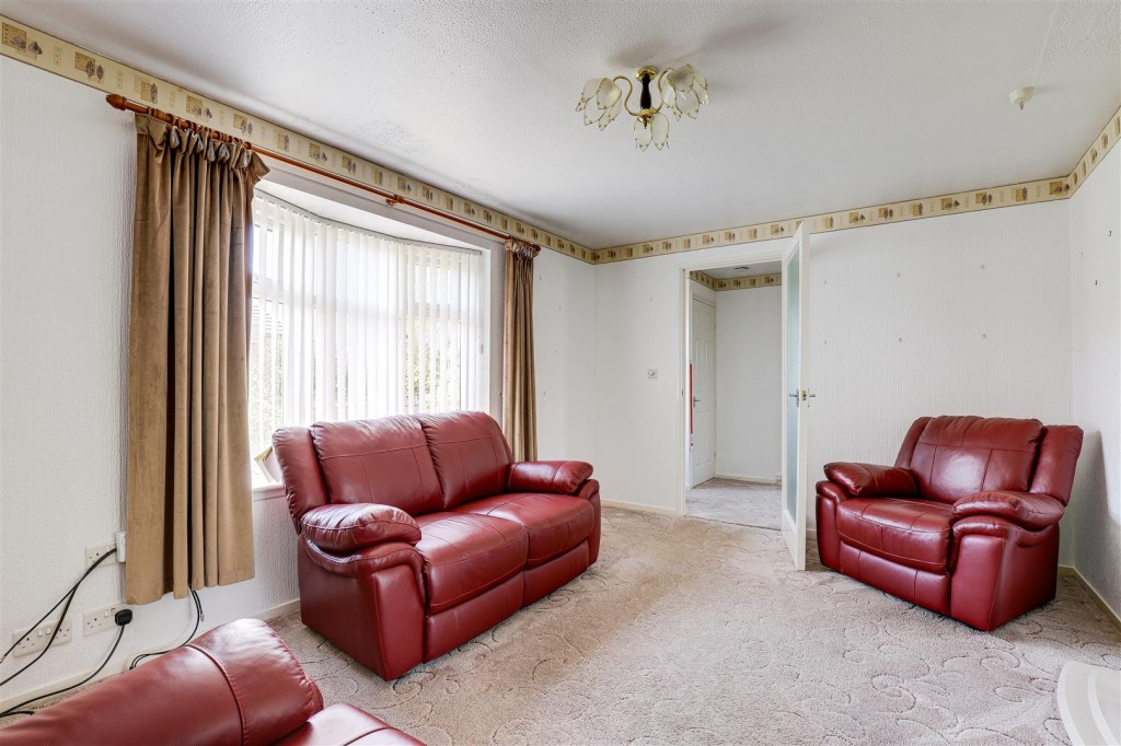Fremount Drive, Beechdale, Nottinghamshire, NG8 3GL