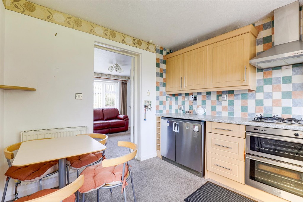 Fremount Drive, Beechdale, Nottinghamshire, NG8 3GL