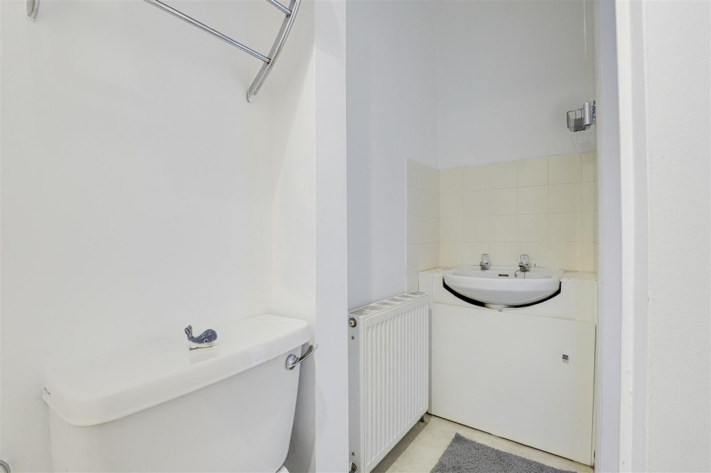 Cavendish Road, Long Eaton, Derbyshire, NG10 4HY