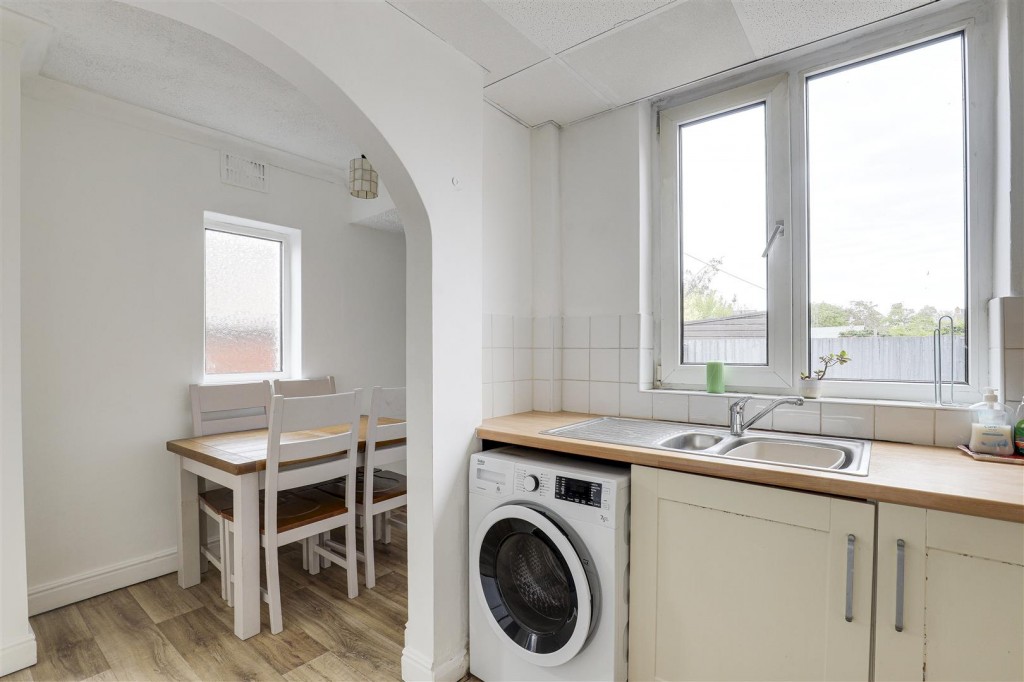 Cavendish Road, Long Eaton, Derbyshire, NG10 4HY