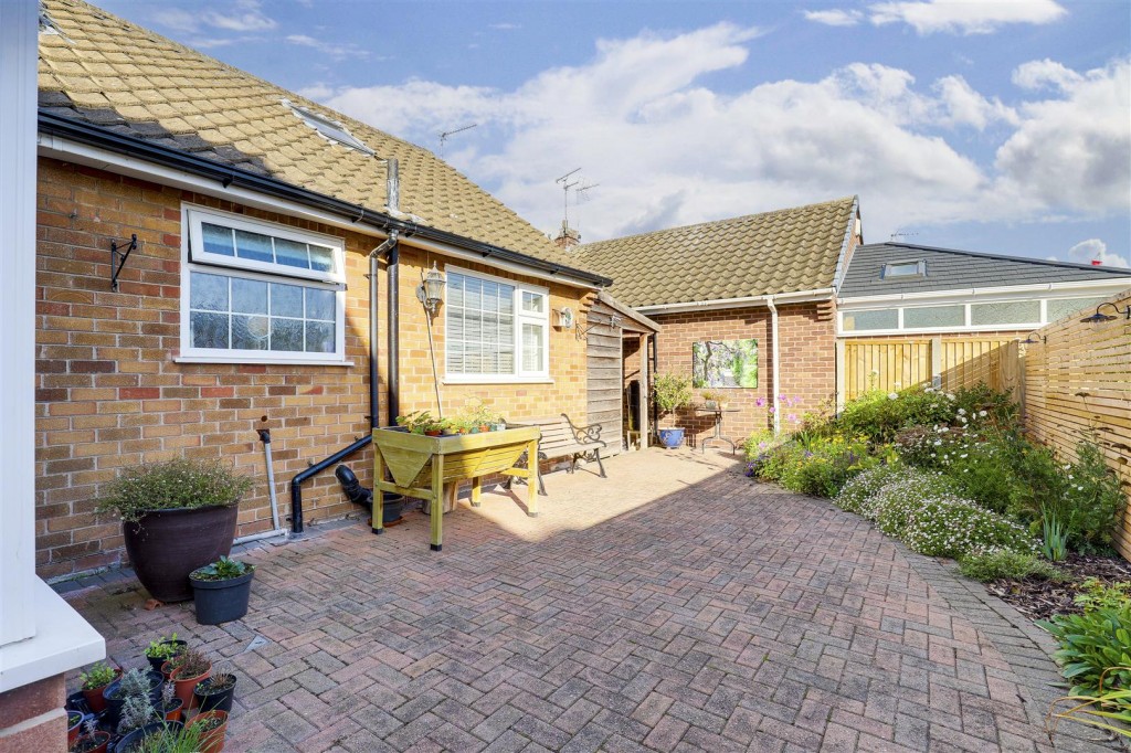 Repton Road, Sawley, Nottinghamshire, NG10 3BU