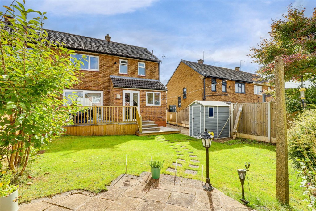 Langford Road, Arnold, Nottinghamshire, NG5 7HR