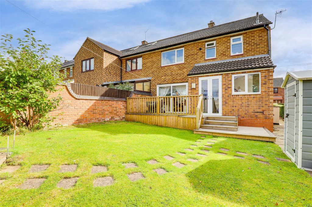 Langford Road, Arnold, Nottinghamshire, NG5 7HR