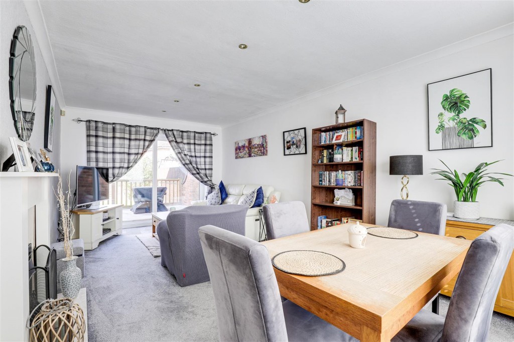 Langford Road, Arnold, Nottinghamshire, NG5 7HR