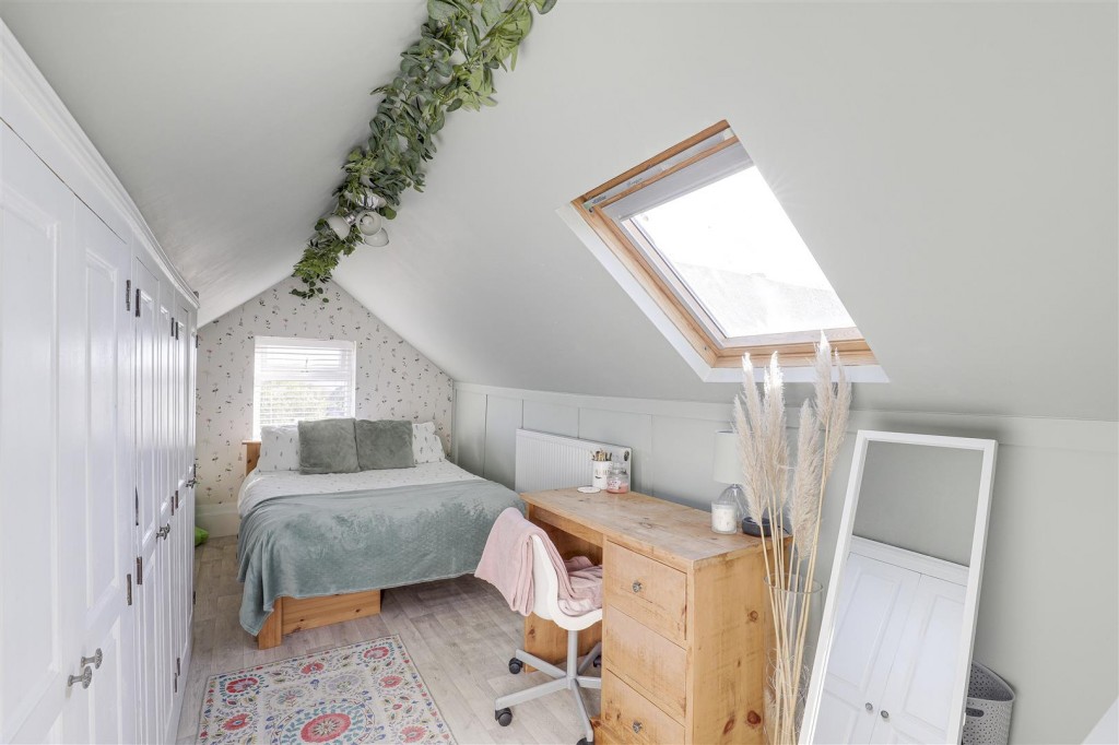 Gloucester Avenue, Sandiacre, Derbyshire, NG10 5GX