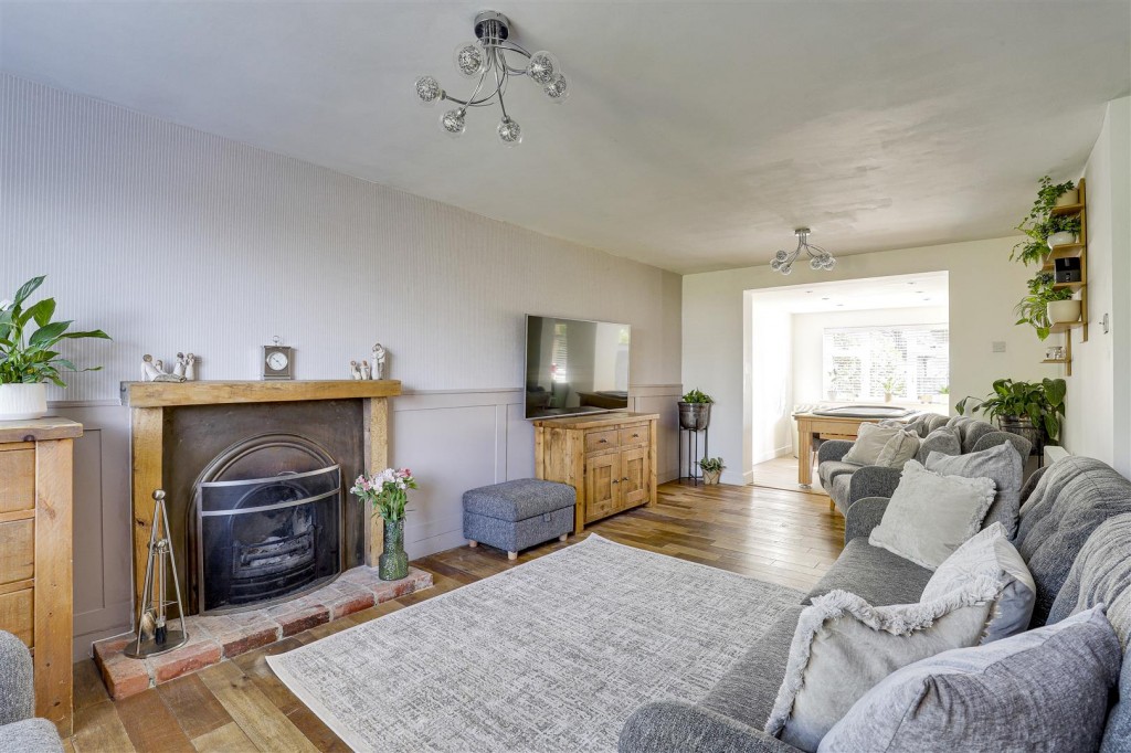 Gloucester Avenue, Sandiacre, Derbyshire, NG10 5GX