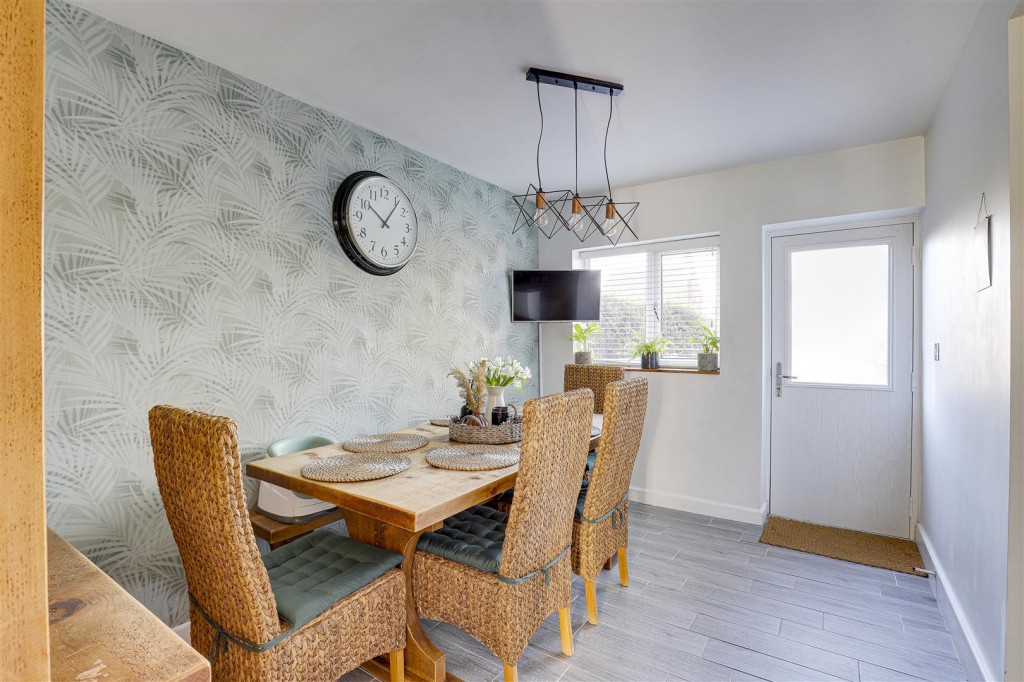 Gloucester Avenue, Sandiacre, Derbyshire, NG10 5GX