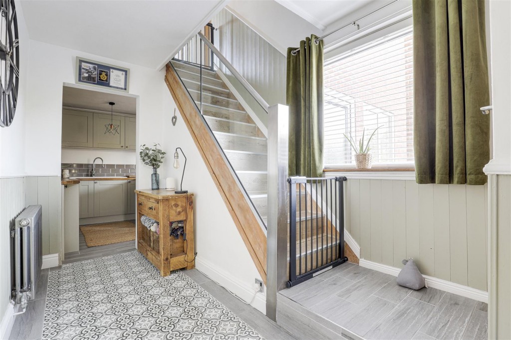 Gloucester Avenue, Sandiacre, Derbyshire, NG10 5GX