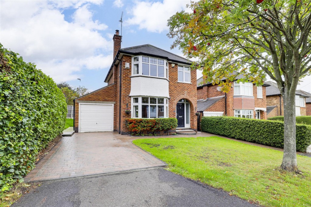 Lancelyn Gardens, West Bridgford, Nottinghamshire, NG2 7FG