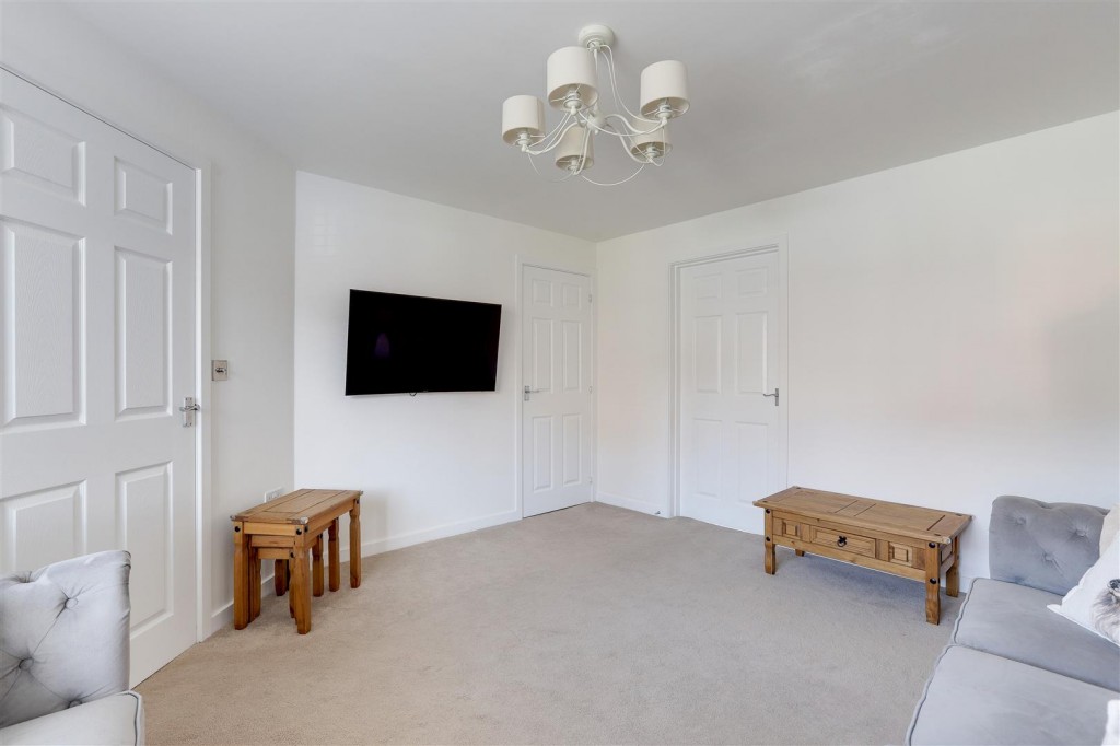 Spitfire Way, Hucknall, Nottinghamshire, NG15 6WX