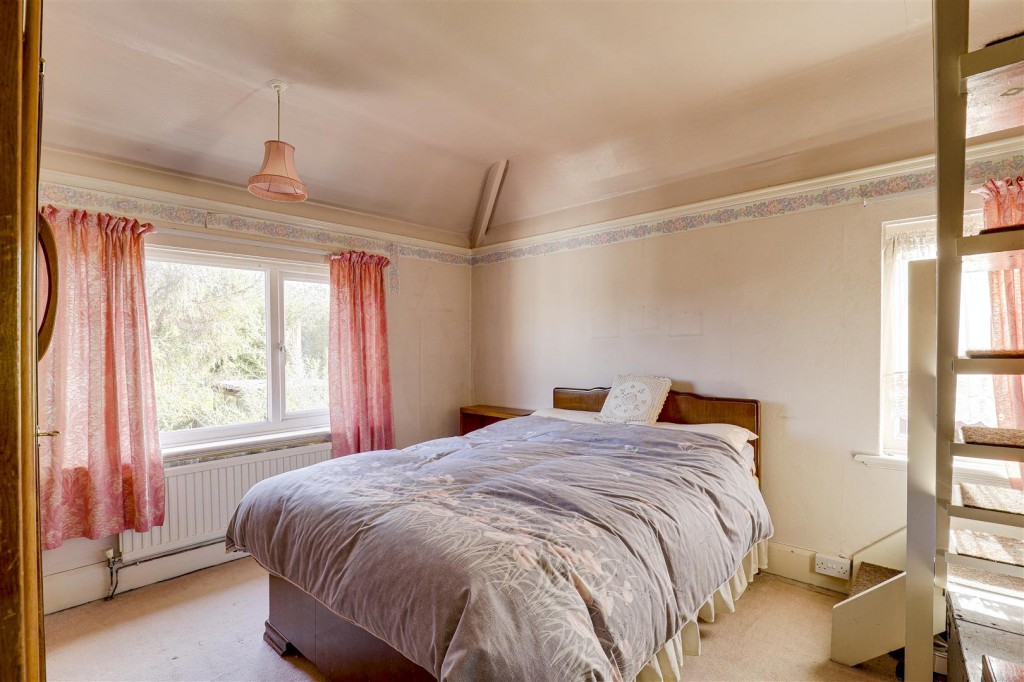 Curzon Street, Long Eaton, Derbyshire, NG10 4FR