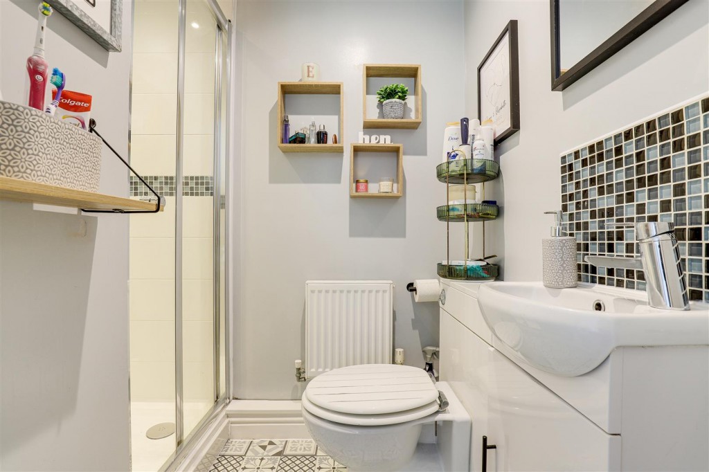 Beech Avenue, Mapperley, Nottinghamshire, NG3 5JW