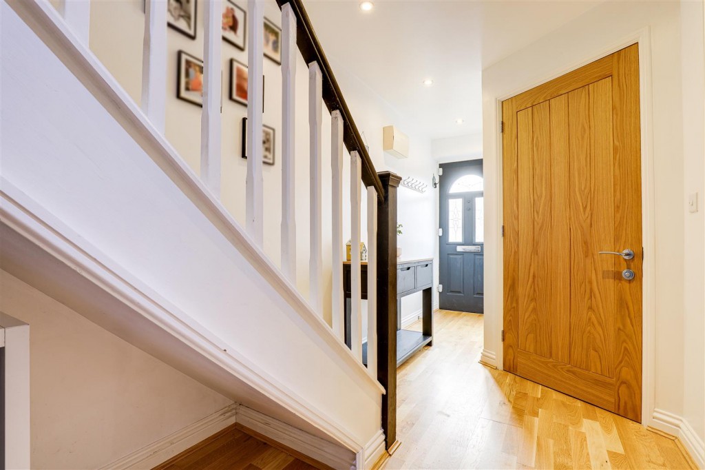 Beech Avenue, Mapperley, Nottinghamshire, NG3 5JW