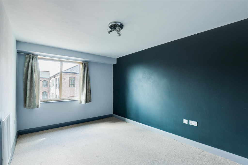 Raleigh Square, Raleigh Street, Nottinghamshire, NG7 4DN